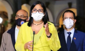 Delcy Rodríguez anuncia siete muertes más por covid-19 y dice que Venezuela sobrepasó los 21.000 casos