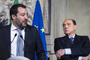 Silvio Berlusconi (derecha), junto a Matteo Salvini, líder de la Liga