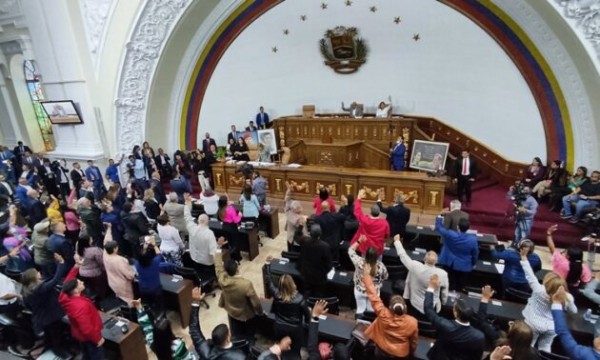 Parlamento venezolano aprueba en segunda discusión la Ley de Extinción de Dominio