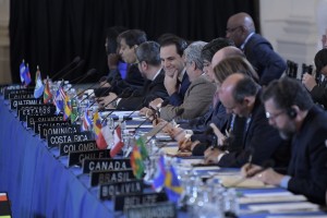 OEA aprueba resolución que permite suspender a Venezuela del organismo