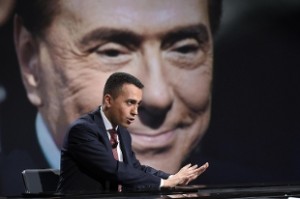 Di Maio divide il centrodestra: Salvini: governo politico o voto. Berlusconi: mai appoggi esterni