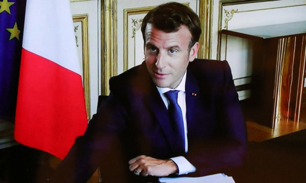 Macron &#039;chef de guerre&#039; prova a cavalcare la crisi sull&#039;Ucraina