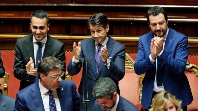 Il Senato approva il decreto sicurezza di Salvini, 163 sì e 59 no. Salvini: &quot;Il governo non è a rischio&quot;