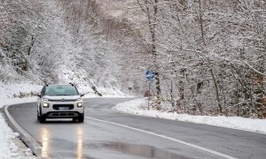 La neve si abbatte al centro-sud, scuole chiuse e disagi alla circolazione