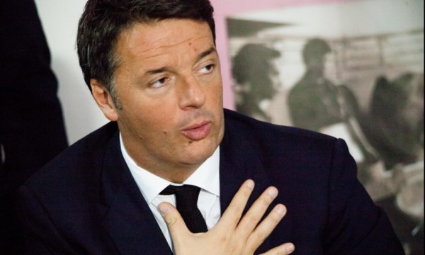 Renzi indagato: &quot;Gli avvisi a mezzo stampa non mi spaventano&quot;