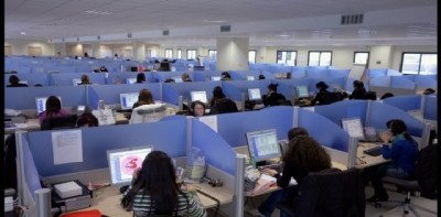 «Alla vigilia del Primo Maggio,scandalo nei call center: 1 euro ora con contratto indeterminato »