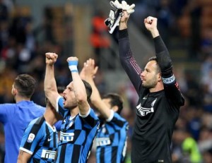 Handanovic no teme hablar de &quot;scudetto&quot;