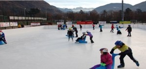 Bolzano - Prati del Talvera: inaugurata la pista di pattinaggio