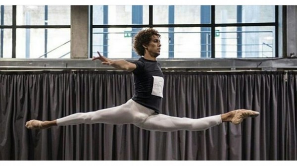 Yosmer Mejía, el venezolano que brilla en el Ballet del Teatro Colón de Buenos Aires