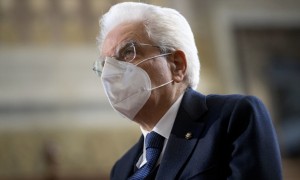 Mattarella si vaccina oggi allo Spallanzani