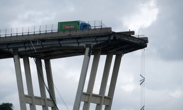 Crollo ponte Morandi, Genova