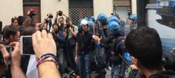 Torino. La consigliera Gagliardi non condanna le violenze? Allora si dimetta!