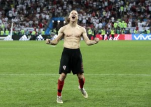 Domagoj Vida celebra la clasificación a la final 