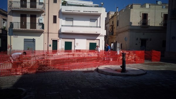 Grottaglie (Taranto) - Si moltiplicano i cantieri avviati con la precedente amministrazione: ecco Piazza G.Leopardi