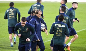 La carica dei 33 mila di Palermo per spingere l&#039;Italia di Mancini