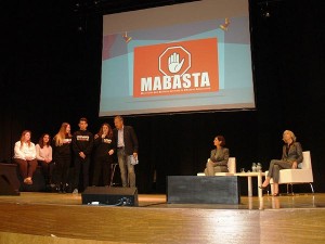 Lecce - I ragazzi hanno presentato MaBasta a Presidente Boldrini e Ministro Giannini