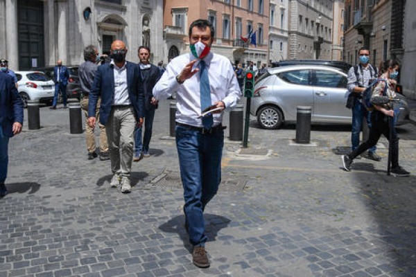 Giunta Senato, no al processo a Salvini  Italia Viva non partecipa al voto