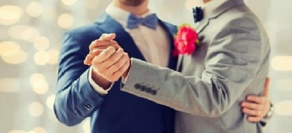 In Tunisia riconosciute le prime nozze gay, in assoluto il primo matrimonio nel mondo arabo