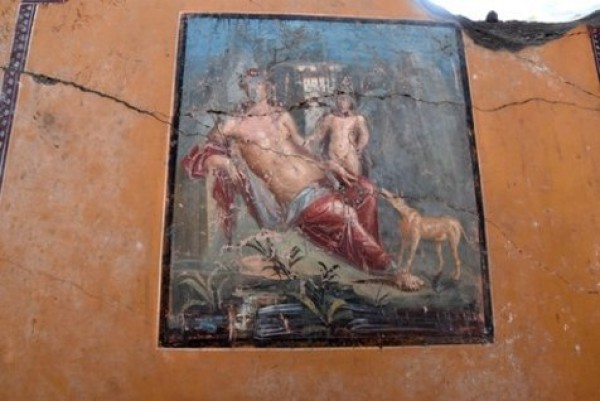 Otro hallazgo arqueológico en Pompeya Un fresco con la imagen de Narciso