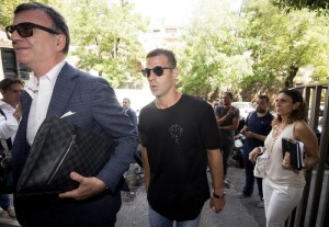 Il calciatore del Parma, Emanuele Calaio&#039;, al suo arrivo al Tribunale Federale nazionale della Figc, Roma, 17 luglio 2018
