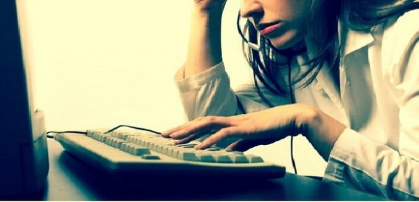 Call Center «Sostegno alle donne coraggio? Da TIM solo silenzi»