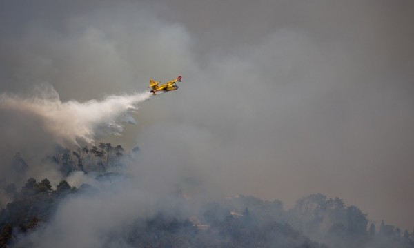 L&#039;Italia è nella morsa del caldo, tra siccità e incendi