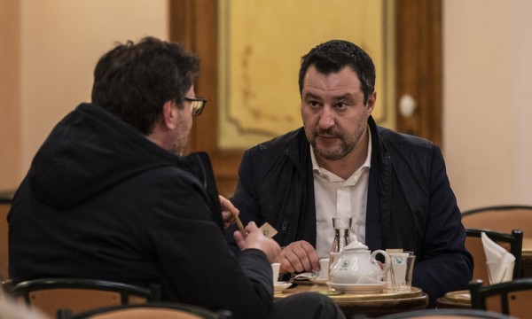 Nella Lega tregua Salvini-Giorgetti. Dal consiglio federale &quot;totale fiducia&quot; al leader