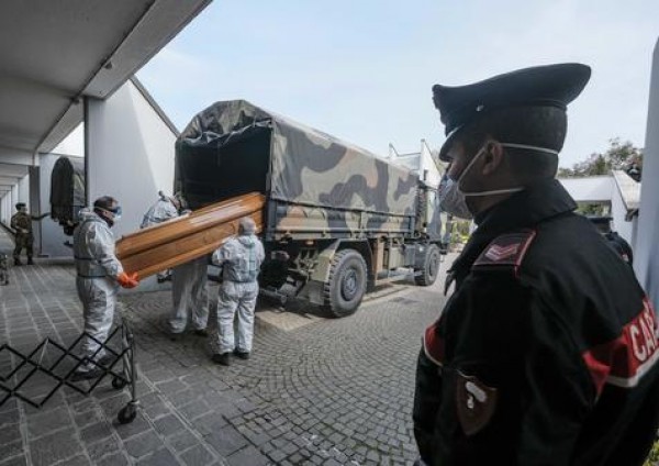 Italia, en su día más negro Los muertos son 9.134, se sumaron 969 más. Mensaje de Mattarella