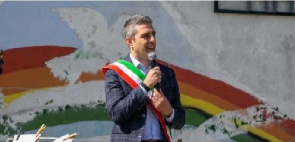 Festa della Repubblica, due giugno con Pizzarotti e il concerto dei bambini