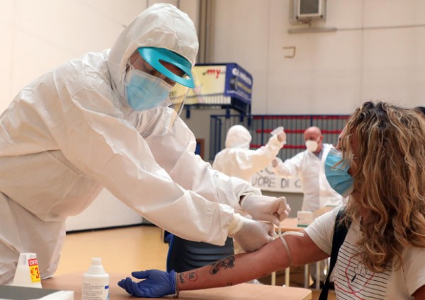 I positivi sono 675 più di ieri. Salgono le vittime e i guariti. E&#039; l&#039;aumento minore da oltre 1 mese. Salgono le vittime e i guariti.