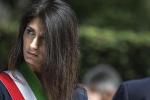 Bufera M5S è gelo tra Virginia Raggi e il direttorio