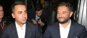 In Sicilia il centrodestra attacca gli spazi del Movimento con Berlusconi allenatore