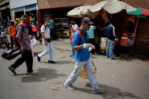 Maduro annuncia 844 nuovi casi e oltre 25.000 infezioni da covid-19 e un allentamento della quarantena