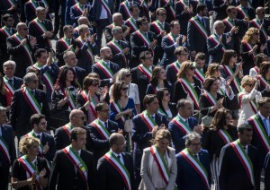 Una rappresentanza di sindaci italiani durante la Festa della Repubblica