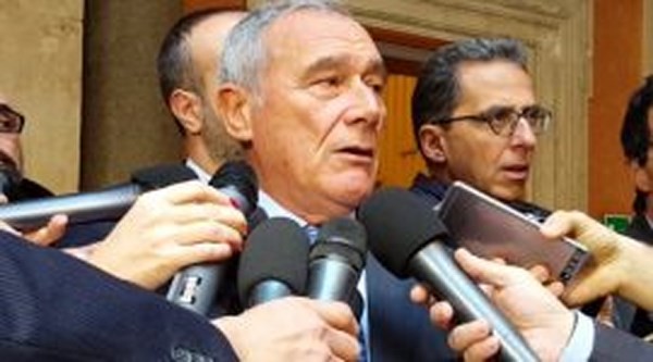 Ong, Grasso: «Si parla a indagini concluse». E a Di Maio: «Hai grosse lacune, studia»