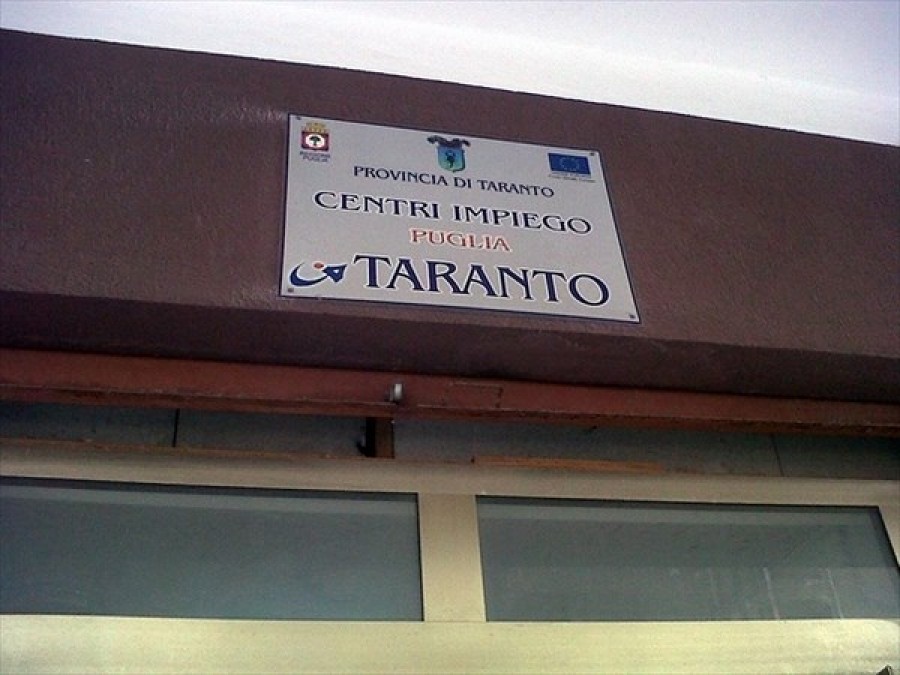 Taranto, D&#039;Amato (M5S): il centro per l&#039;impiego resta in stato di degrado, le istituzioni locali latitano