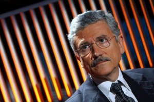 D’Alema all’attacco, «Comitati pronti ad ogni evenienza, al Pd serve cambio di leadership»