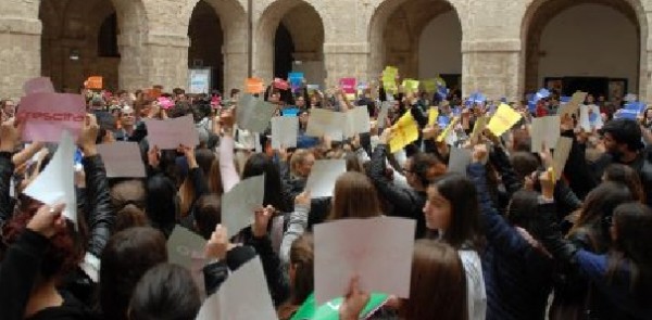 Taranto - Domani 400 “Giovani in Volo.” si confrontano in Città vecchia sulla prossimità