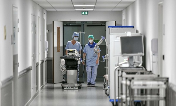 Coronavirus in Italia 7.260 casi e 55 morti, positività sale al 3,5%:bollettino del 19 agosto