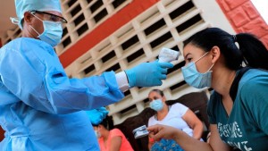 La curva di contagio in Venezuela continua a diminuire con 302 casi di COVID-19 questo venerdì
