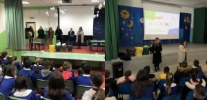 Taranto - Kyma Ambiente – Amiu verso la raccolta differenziata - incontri nelle scuole