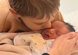 La piccola Sofia nella foto postata dalla madre su FB
