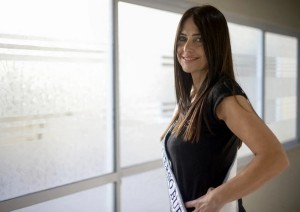 Alejandra Rodriguez, avvocato e giornalista di 60 anni, è stata la vincitrice di Miss Universo Buenos Aires