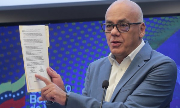 Venezuela reporta 156 nuevos casos y supera los 1.800 casos y un fallecido por Covid-19. 15 la cifra de decesos por el virus