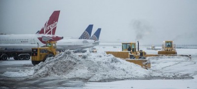 Emergenza neve in Puglia, M5S: «ENAC e Regione chiariscano su caos aeroporti»