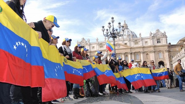 Lettera aperta, Comunicato rivolto al governo italiano, da parte delle Associazioni italo-venezuelane in Italia