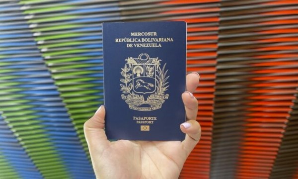 I venezuelani avranno bisogno del permesso per viaggiare in Europa nel 2025