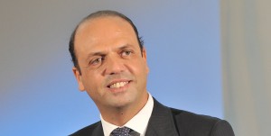 Alfano: migliori condizioni per le pensioni degli italiani in Venezuela