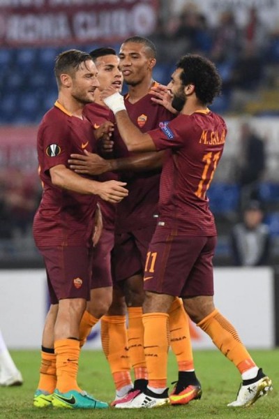 Europa League la Roma con il capitano eterno Totti stravolge Astra Giurgiu 4-0