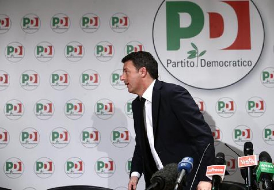 Dimite Renzi, tras la &quot;clara&quot; derrota &quot;Nuestro lugar está en la oposición&quot;
